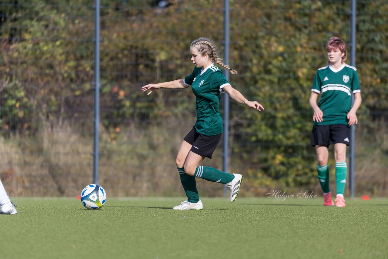 Bild 198 - wU19 Rissener SV - VfL Pinneberg : Ergebnis: 9:1